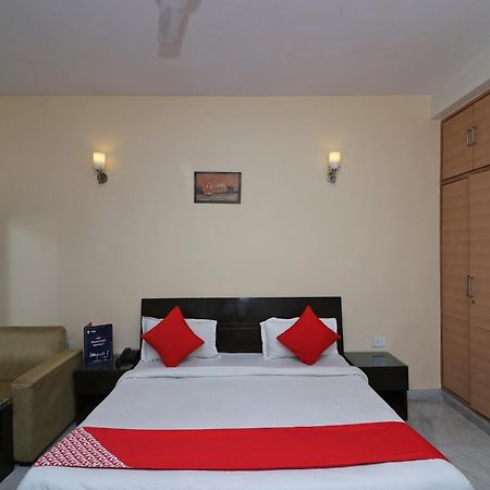 Hotel O Aravali Residency Gurgaon Bagian luar foto