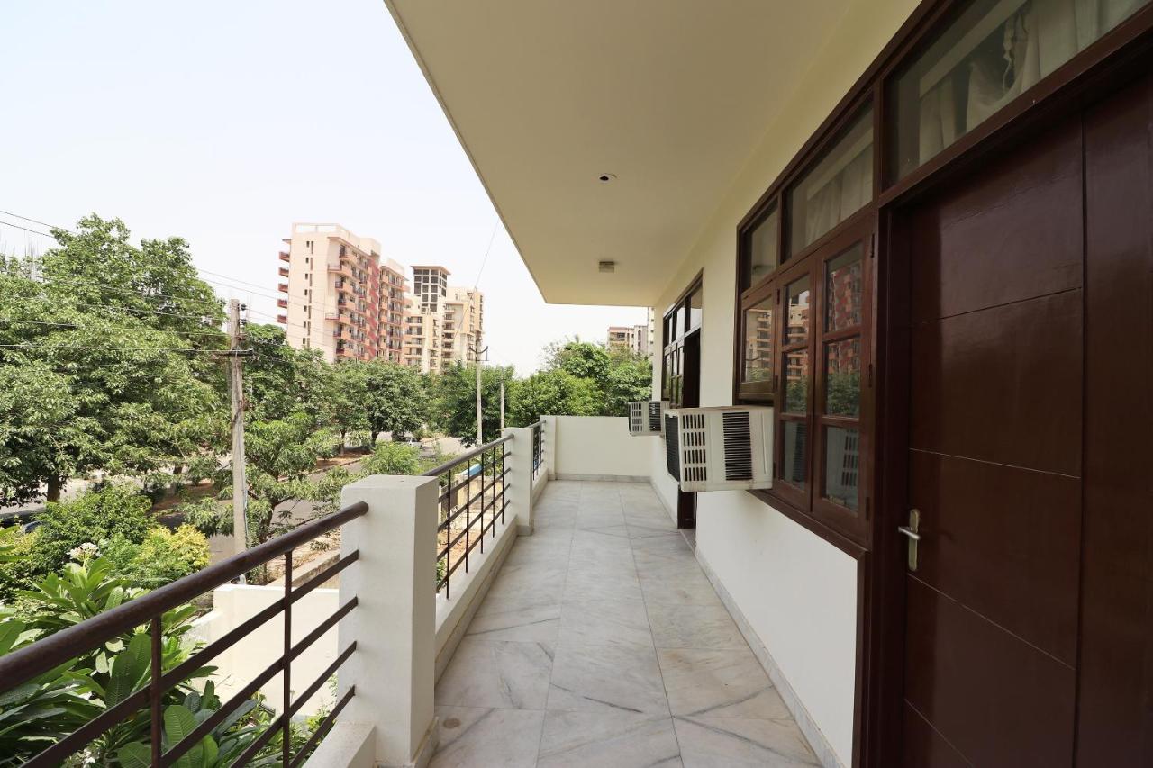 Hotel O Aravali Residency Gurgaon Bagian luar foto